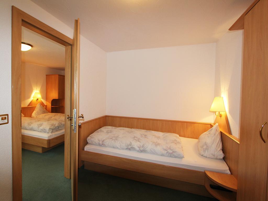 Hotel Monte-Moro Saas-Almagell Værelse billede