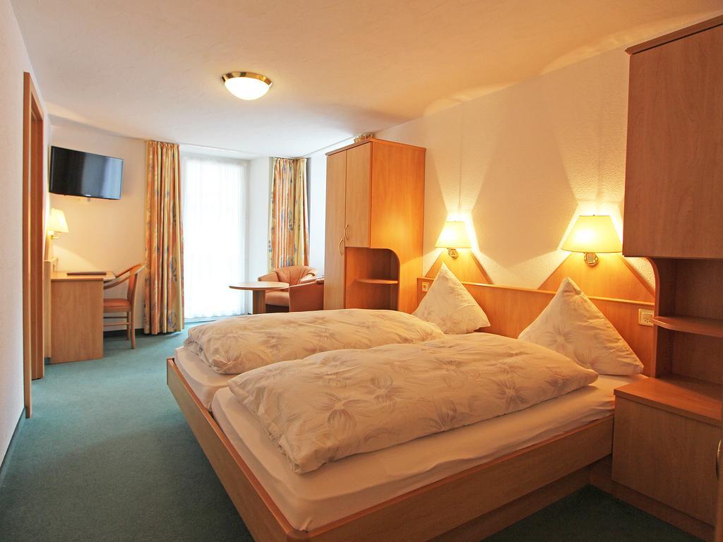 Hotel Monte-Moro Saas-Almagell Værelse billede