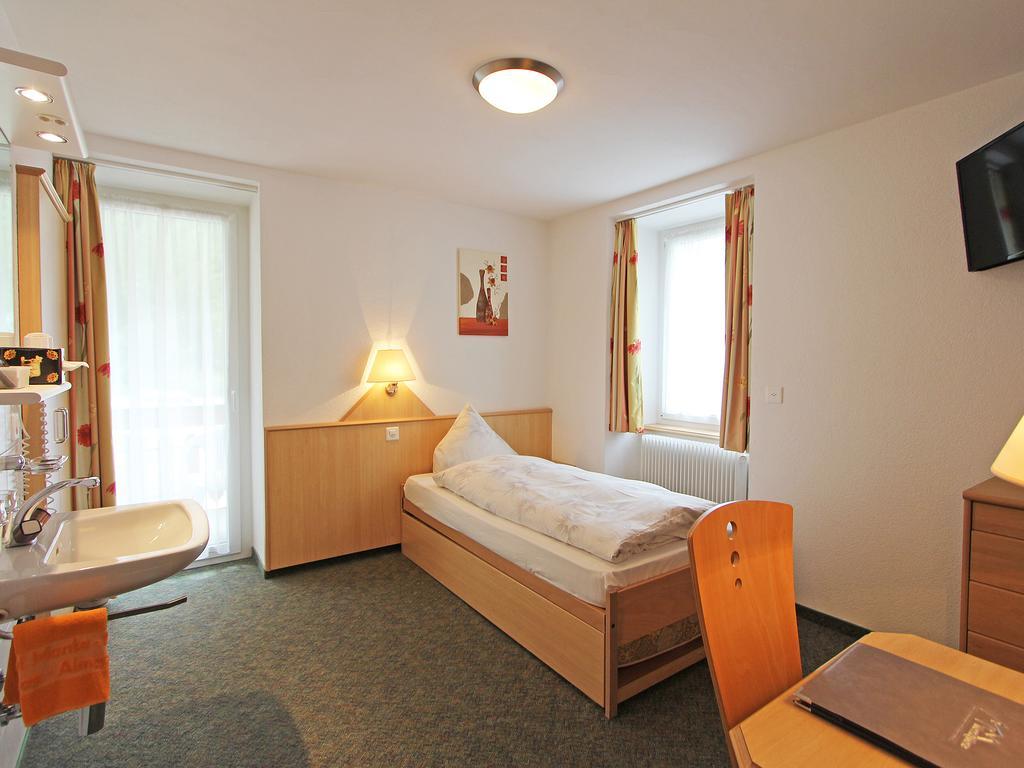 Hotel Monte-Moro Saas-Almagell Værelse billede